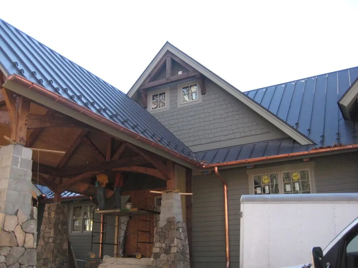Craftsman Roofing team delivering quality roofing work in College Hills